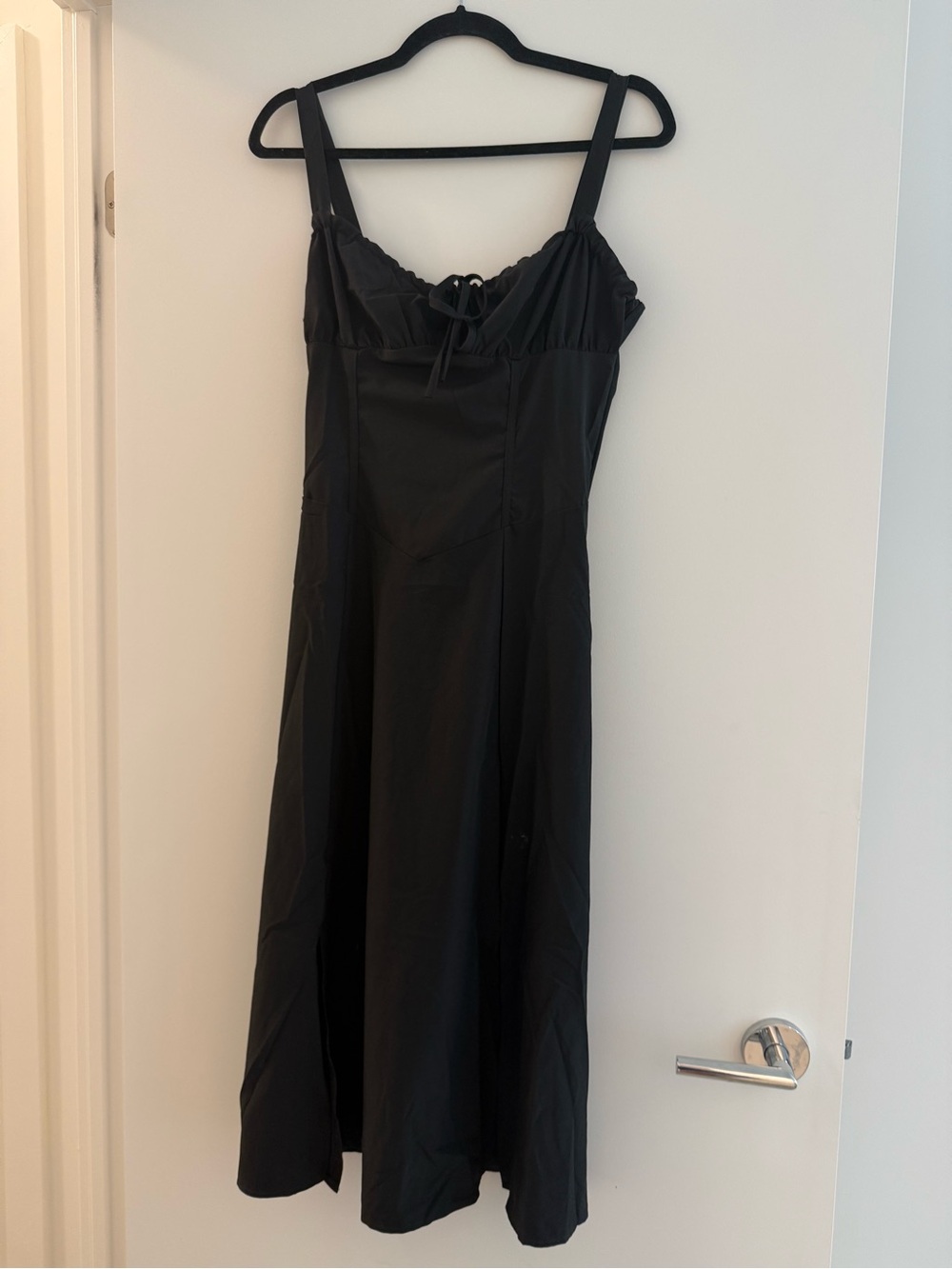 Black Women's Midi Dress with Adjustable Tie